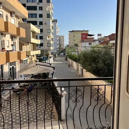 بيت ضيافة L&b