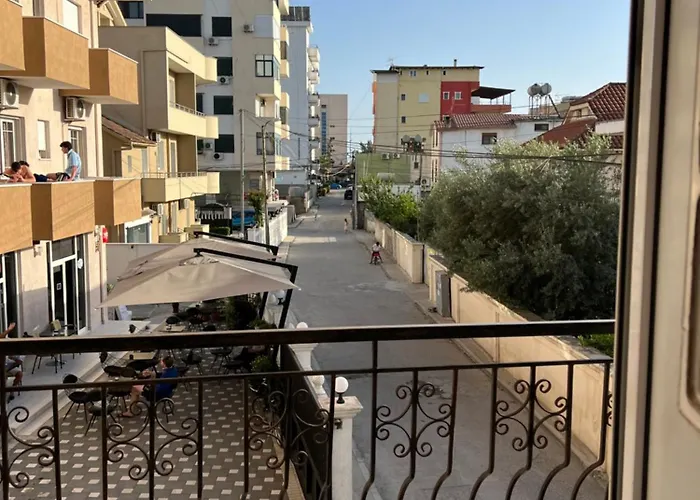 بيت ضيافة L&b